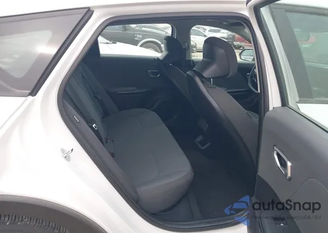 2025 Kia K4 Lxs z USA, uszkodzony, nr VIN 3KPFT4DE0SE030589